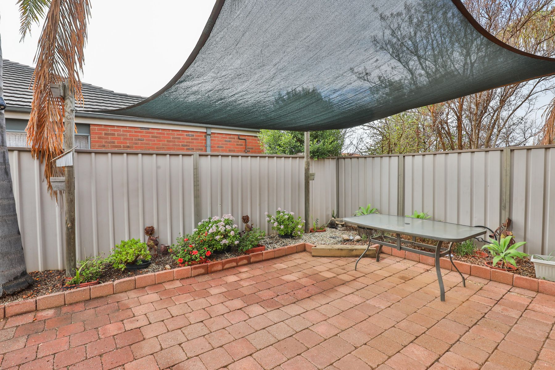 1/21 Etherington Drive