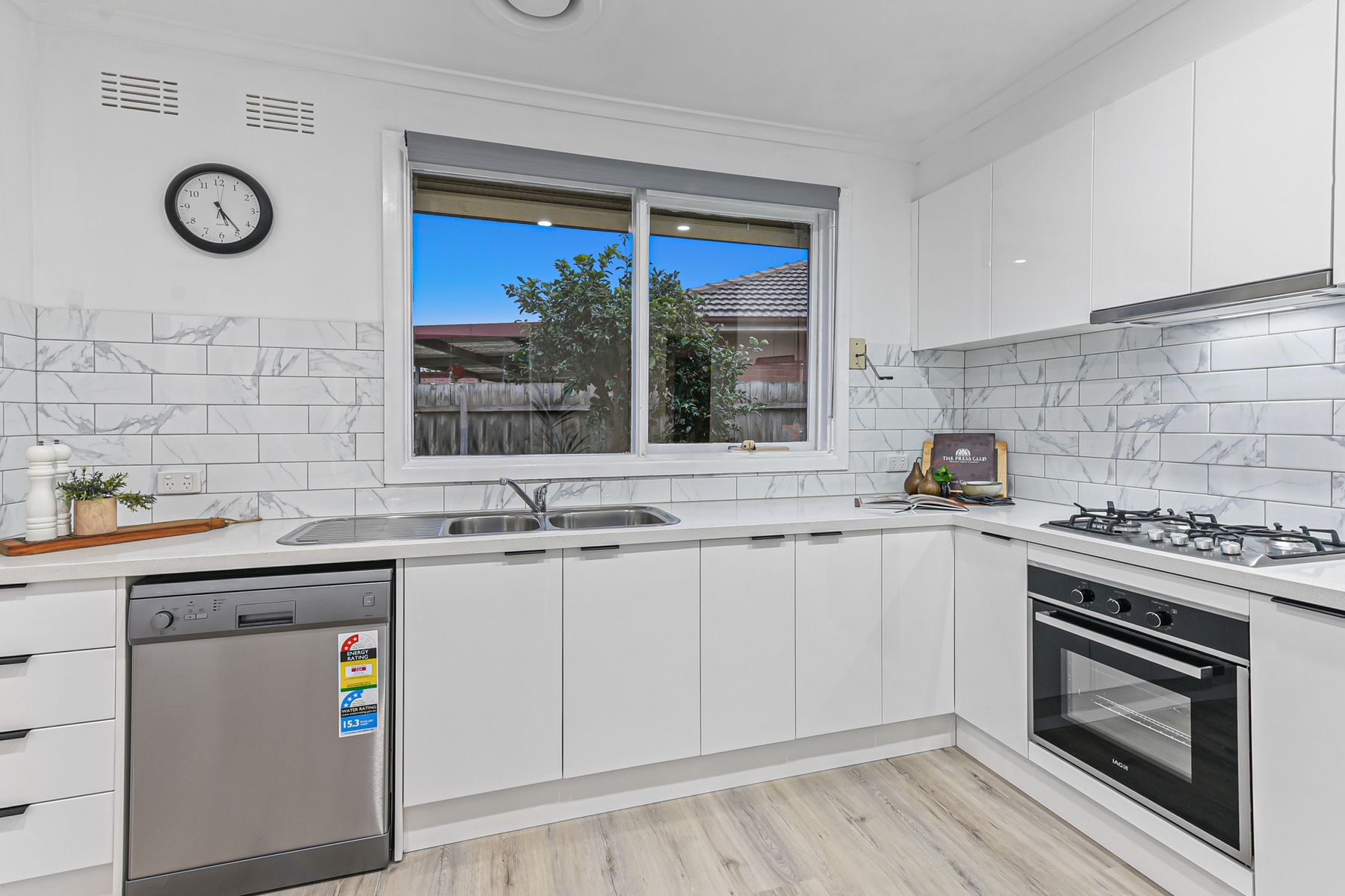 6 Devon Drive, Springvale South, VIC 3172, Springvale South - Thumbnail 7