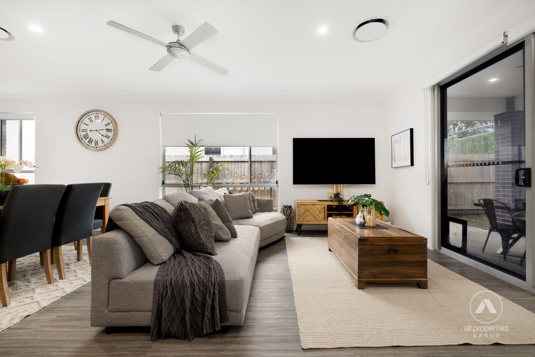 15 Lambretta Street, Hillcrest QLD 4118, Hillcrest - Thumbnail 5
