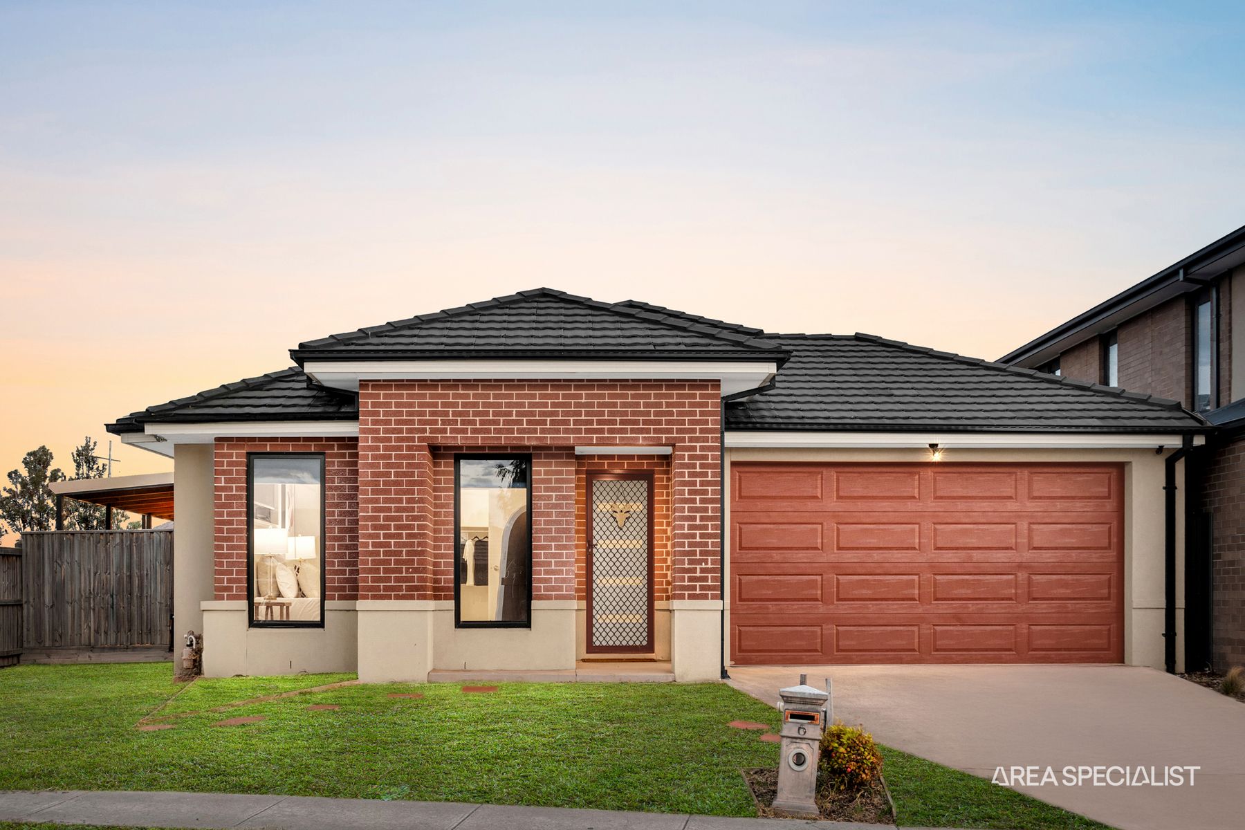 6 Pastille Road, Manor Lakes, VIC 3024, Manor Lakes - Thumbnail 2