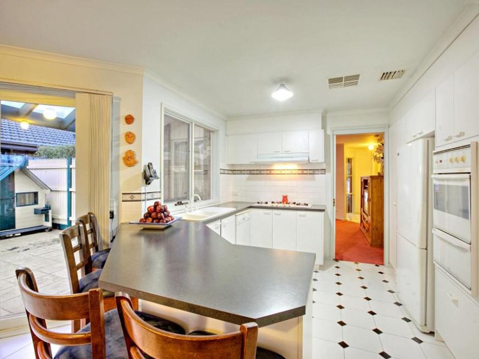 70 Branagan Drive, Aspendale Gardens, VIC 3195, Aspendale Gardens - Thumbnail 4
