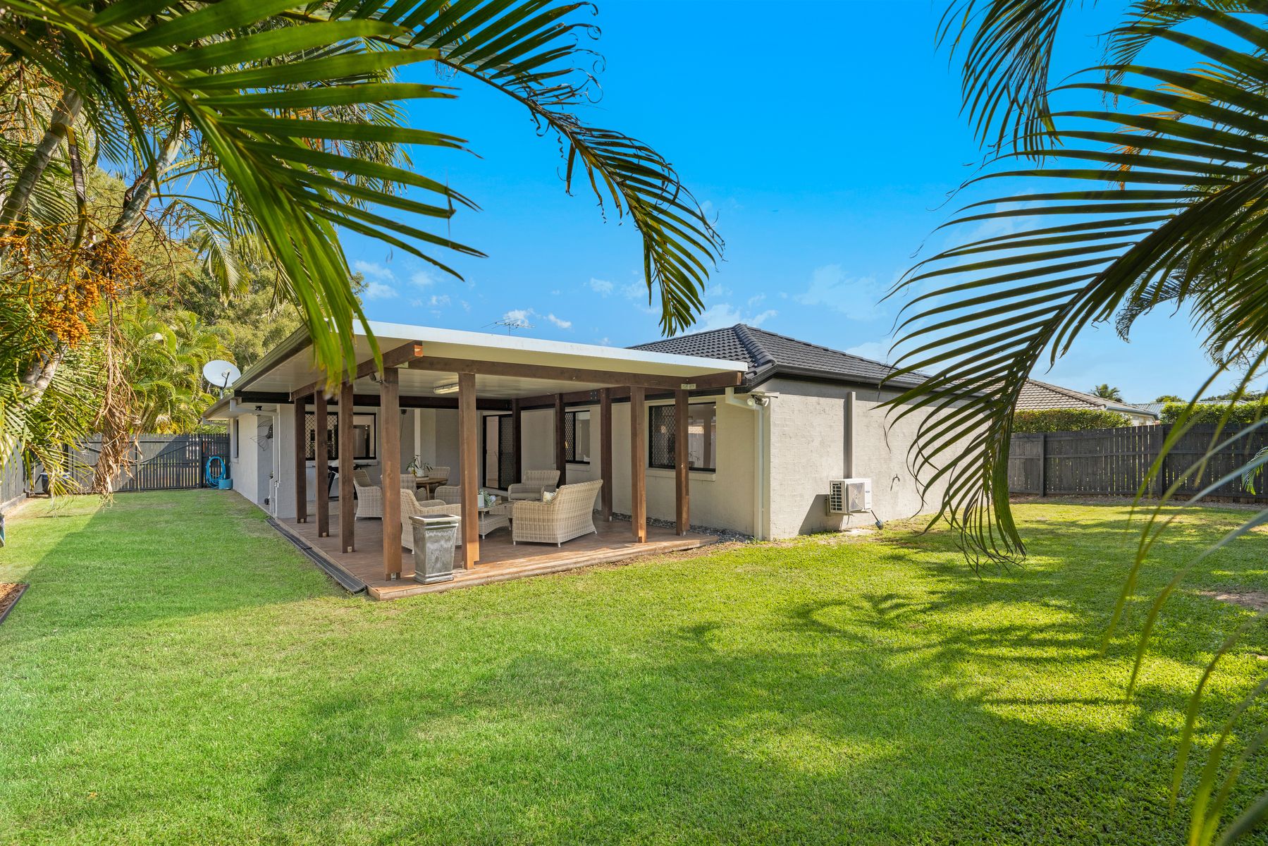52 Downey Street, Ormiston QLD 4160, Ormiston - Thumbnail 2