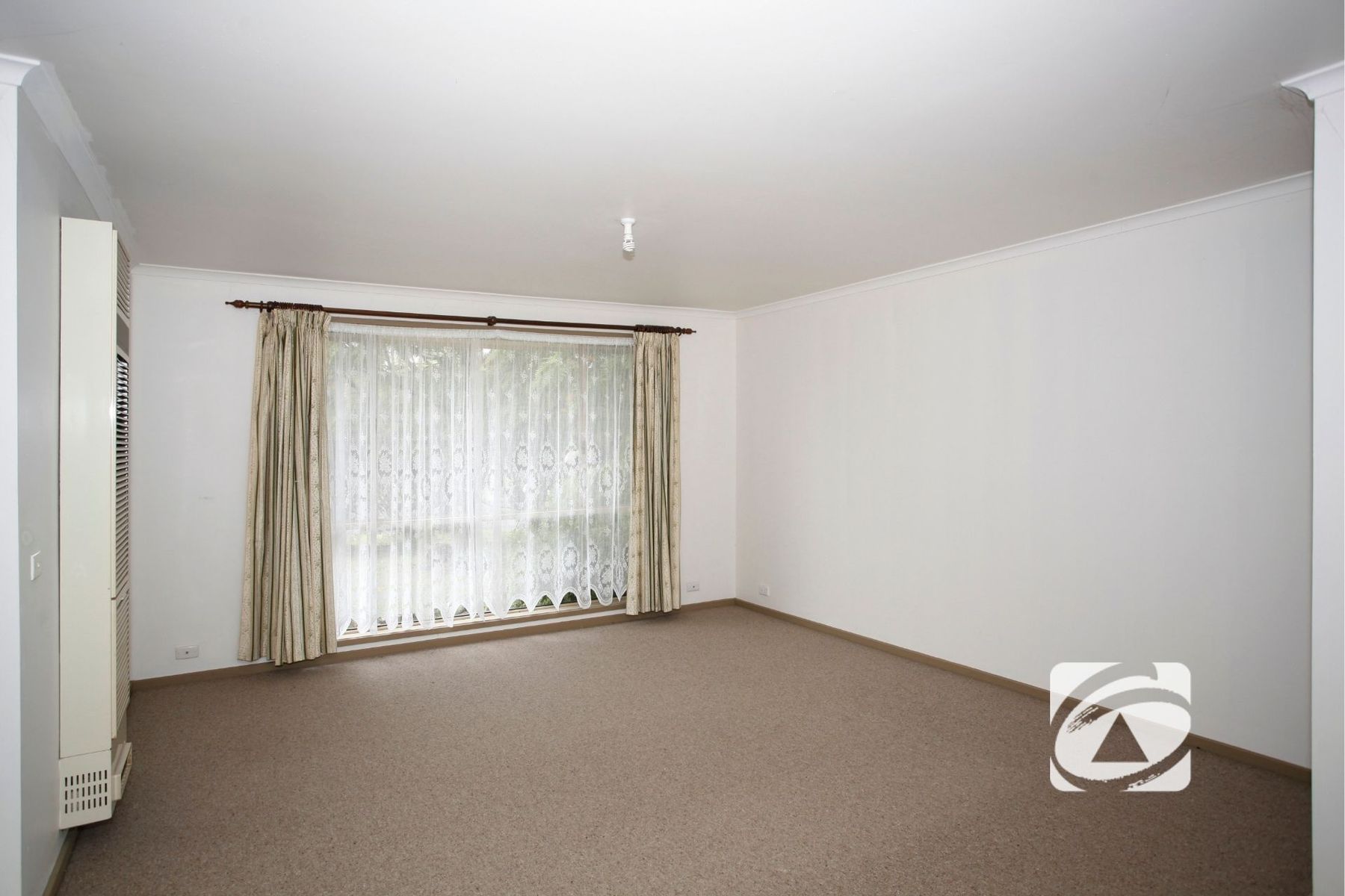 44 Cameron Way, Pakenham VIC 3810, Pakenham - Thumbnail 3
