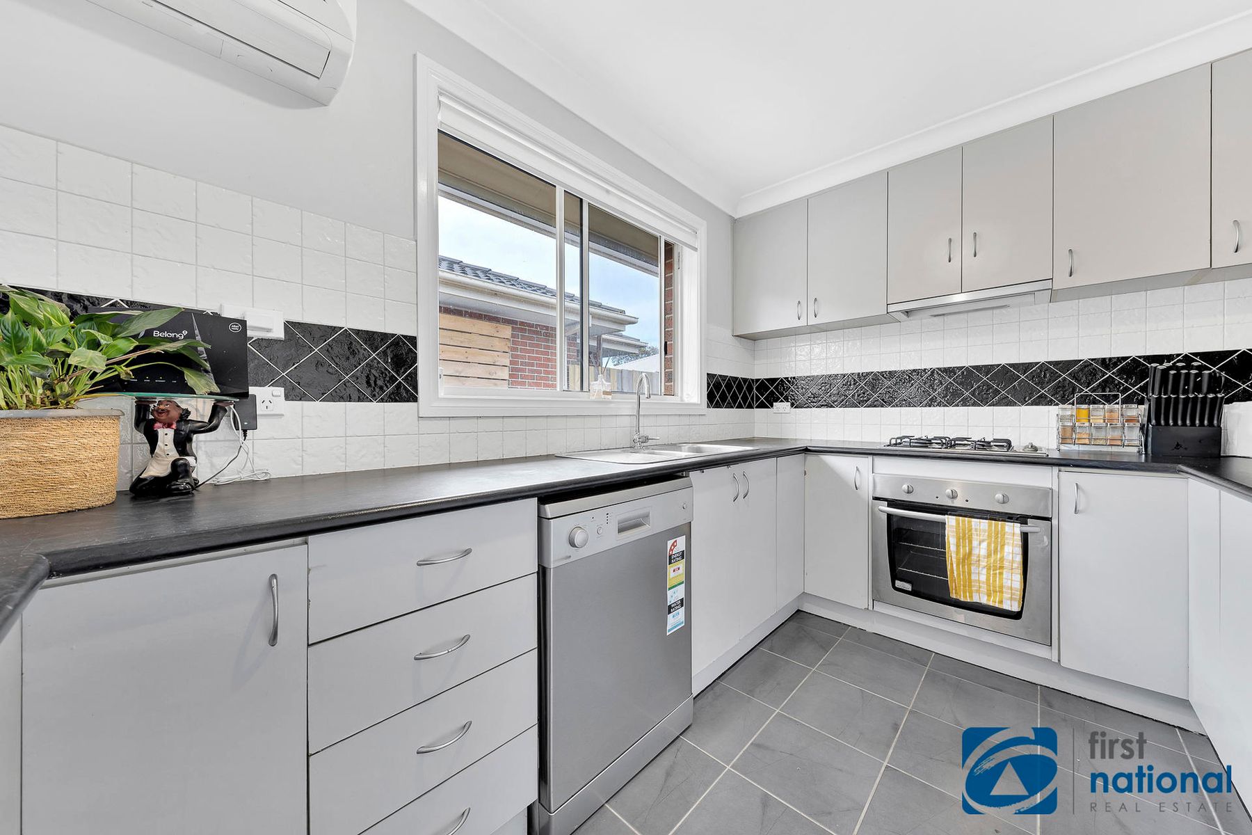 31/4-16 Melaleuca Drive, Meadow Heights VIC 3048, Meadow Heights - Thumbnail 8