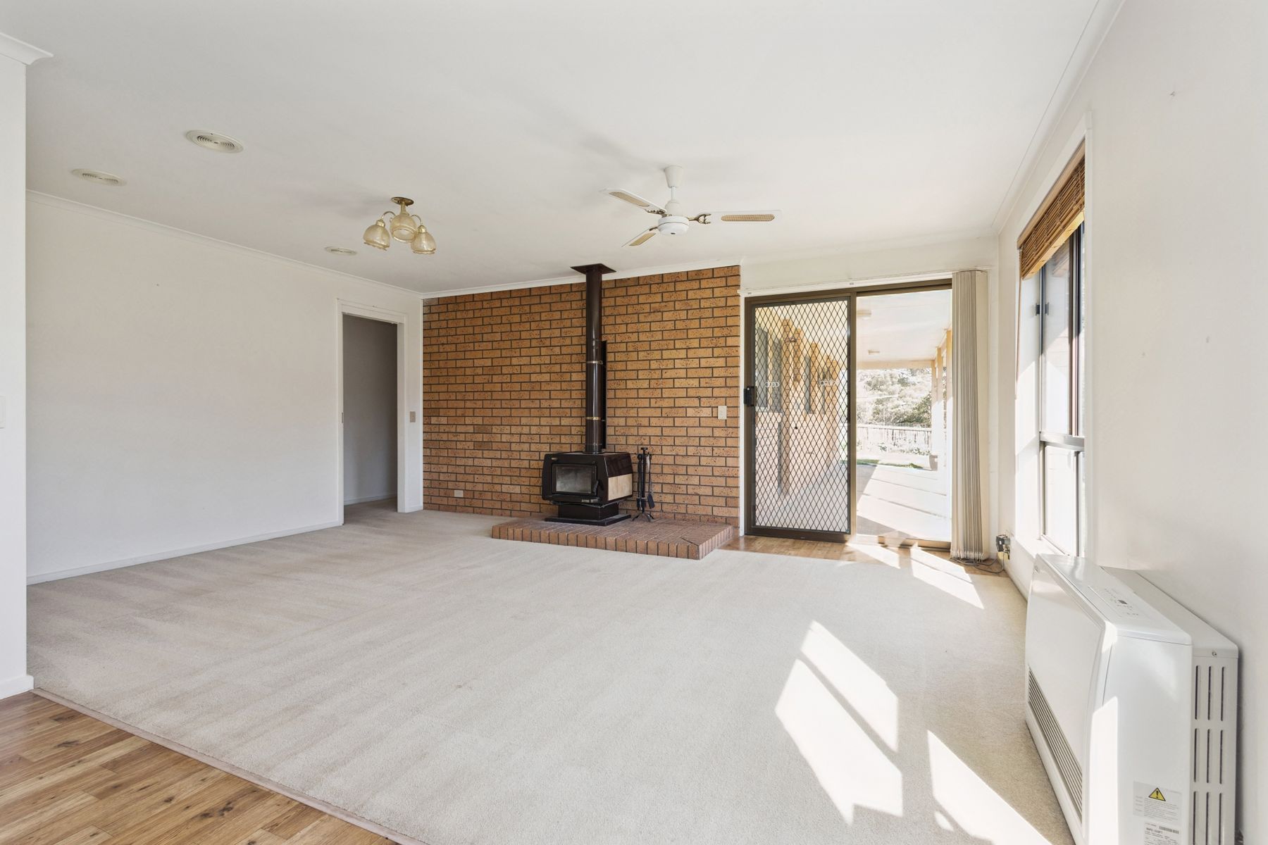 6 Mayfield Parade, Strathdale, VIC 3550, Strathdale - Thumbnail 5