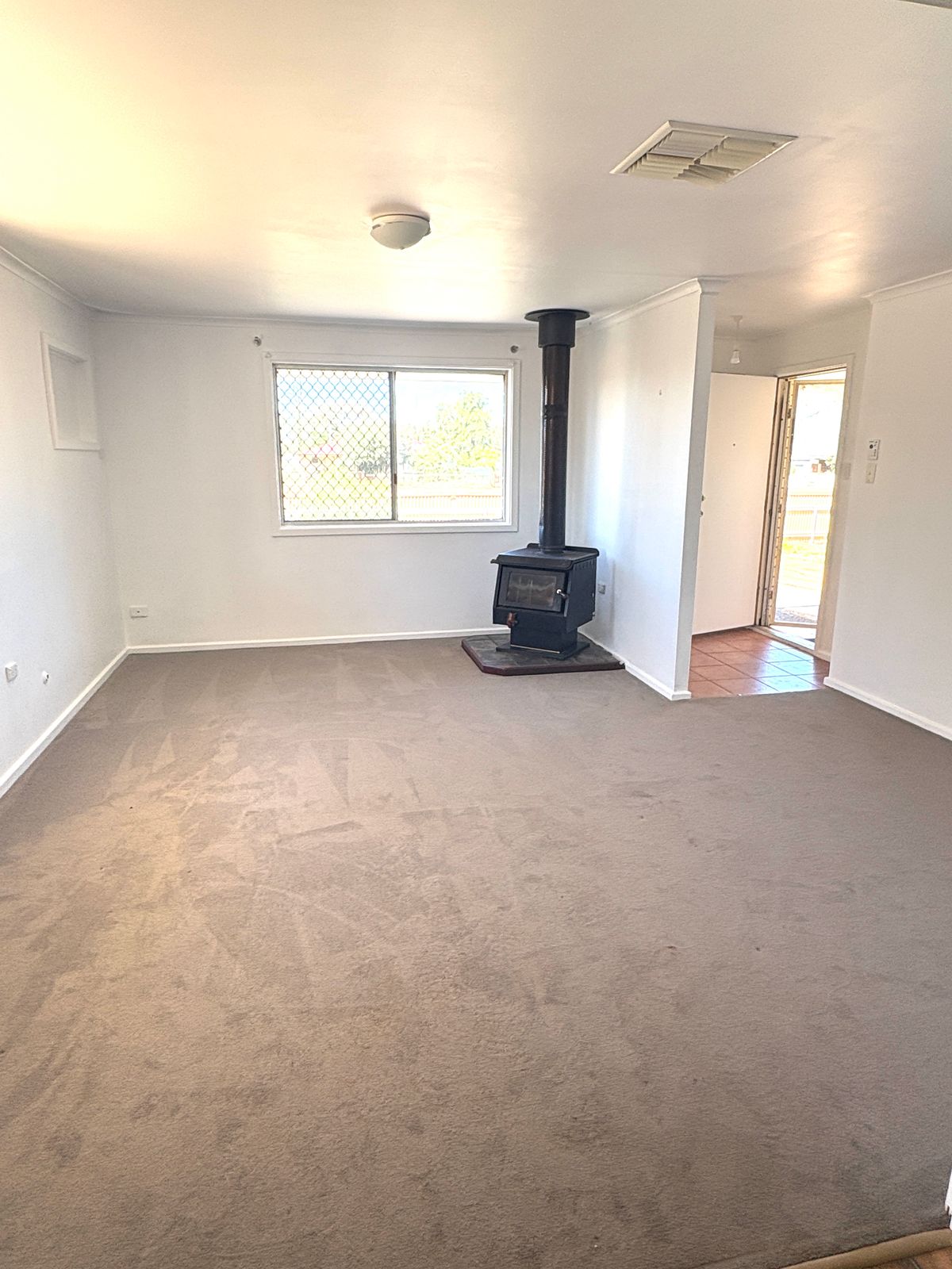 76 Lindsay Street, Coolgardie WA 6429, Coolgardie - Thumbnail 2