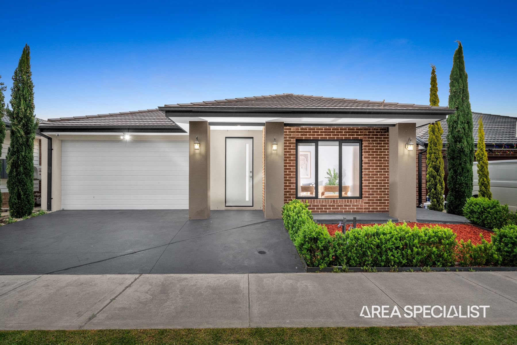 84 Modern Crescent, Tarneit, VIC 3029, Tarneit - Thumbnail 2