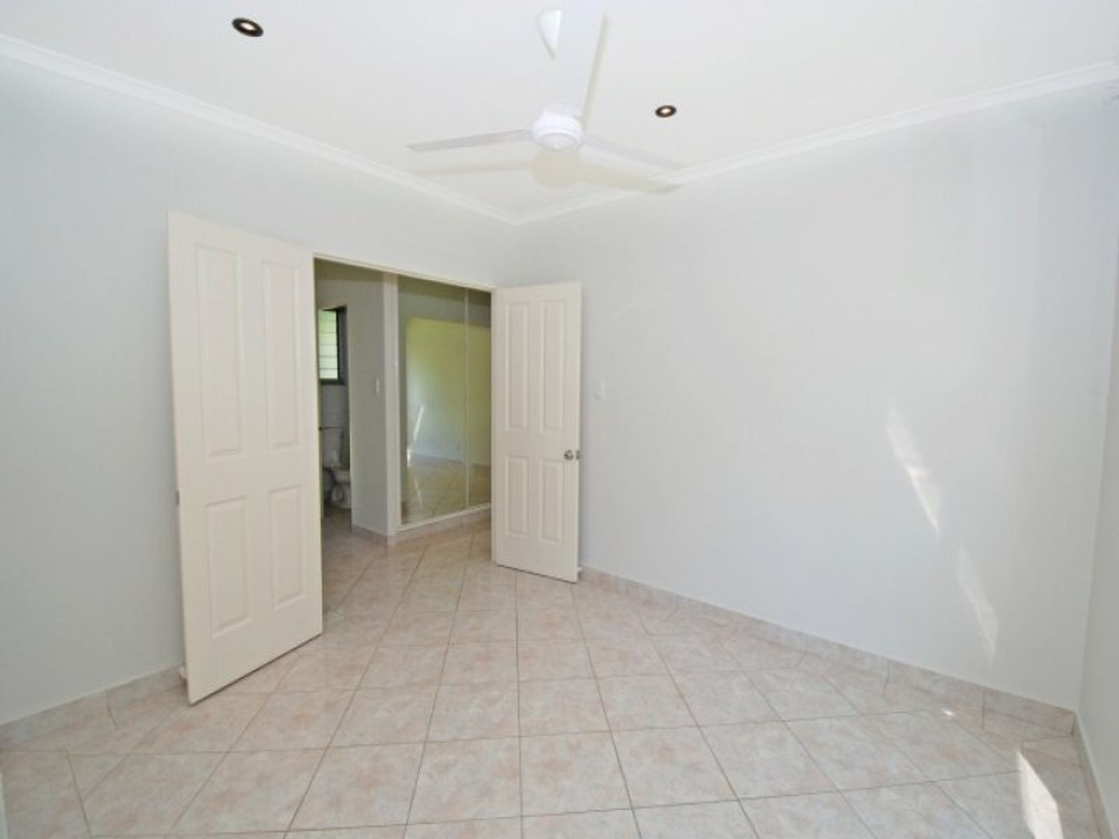 19 Eaton Place, Karama NT 0812, Karama - Thumbnail 7