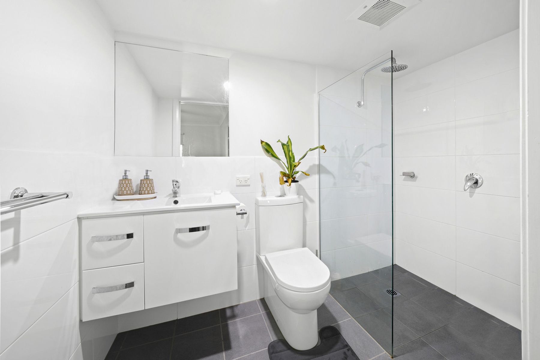 8/4 Toorak Court, Port Macquarie NSW 2444, Port Macquarie - Thumbnail 4