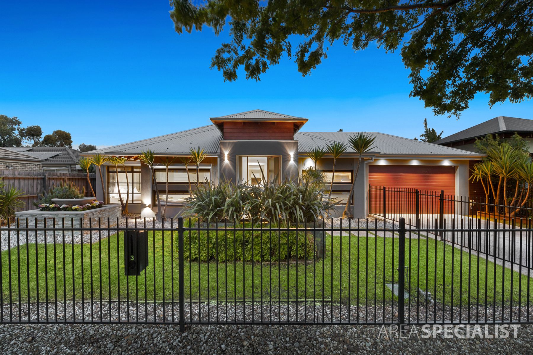3 Phoenix Avenue, Cranbourne