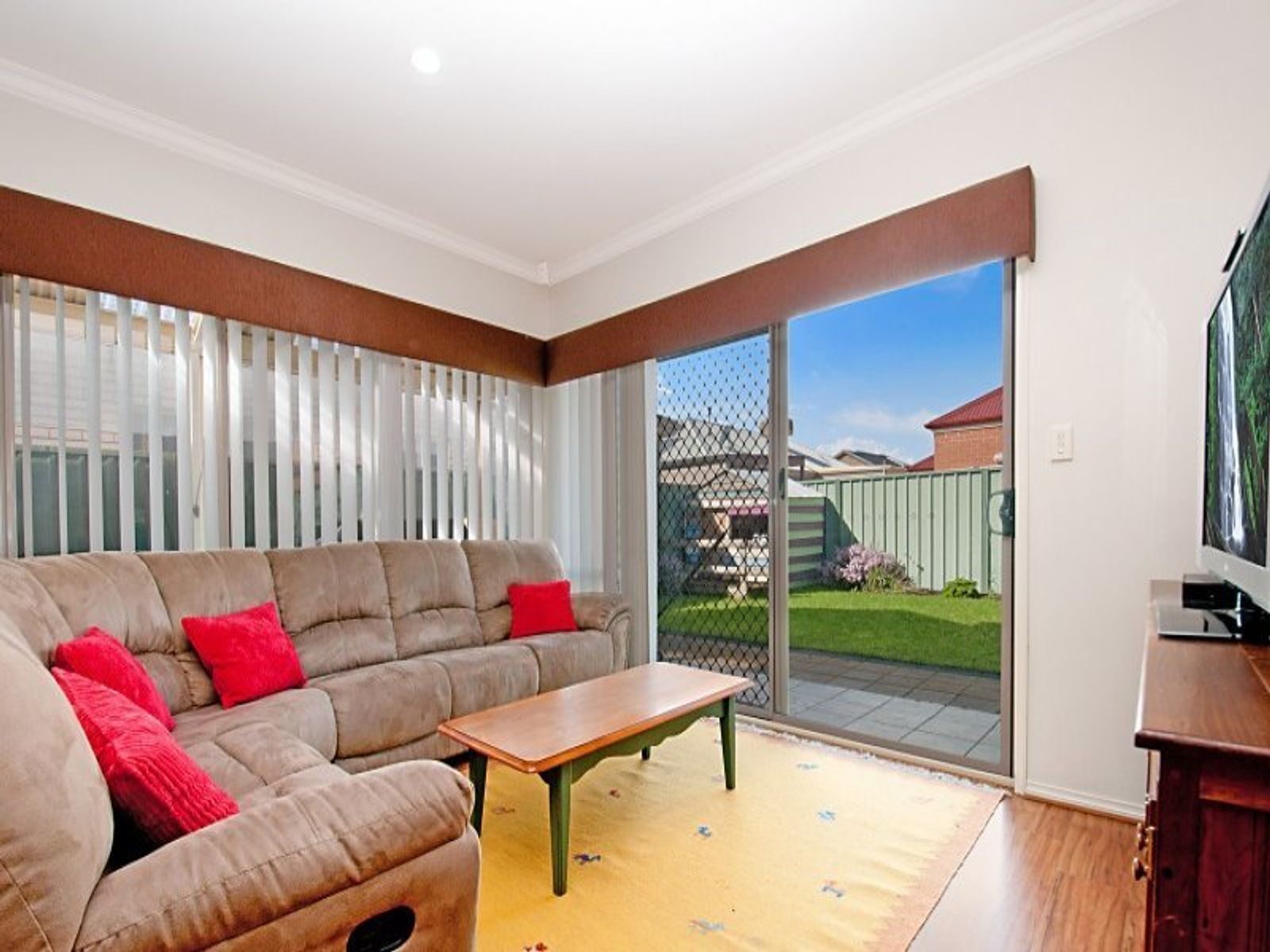 6 Heard Avenue, Mawson Lakes, SA 5095, Mawson Lakes - Thumbnail 2