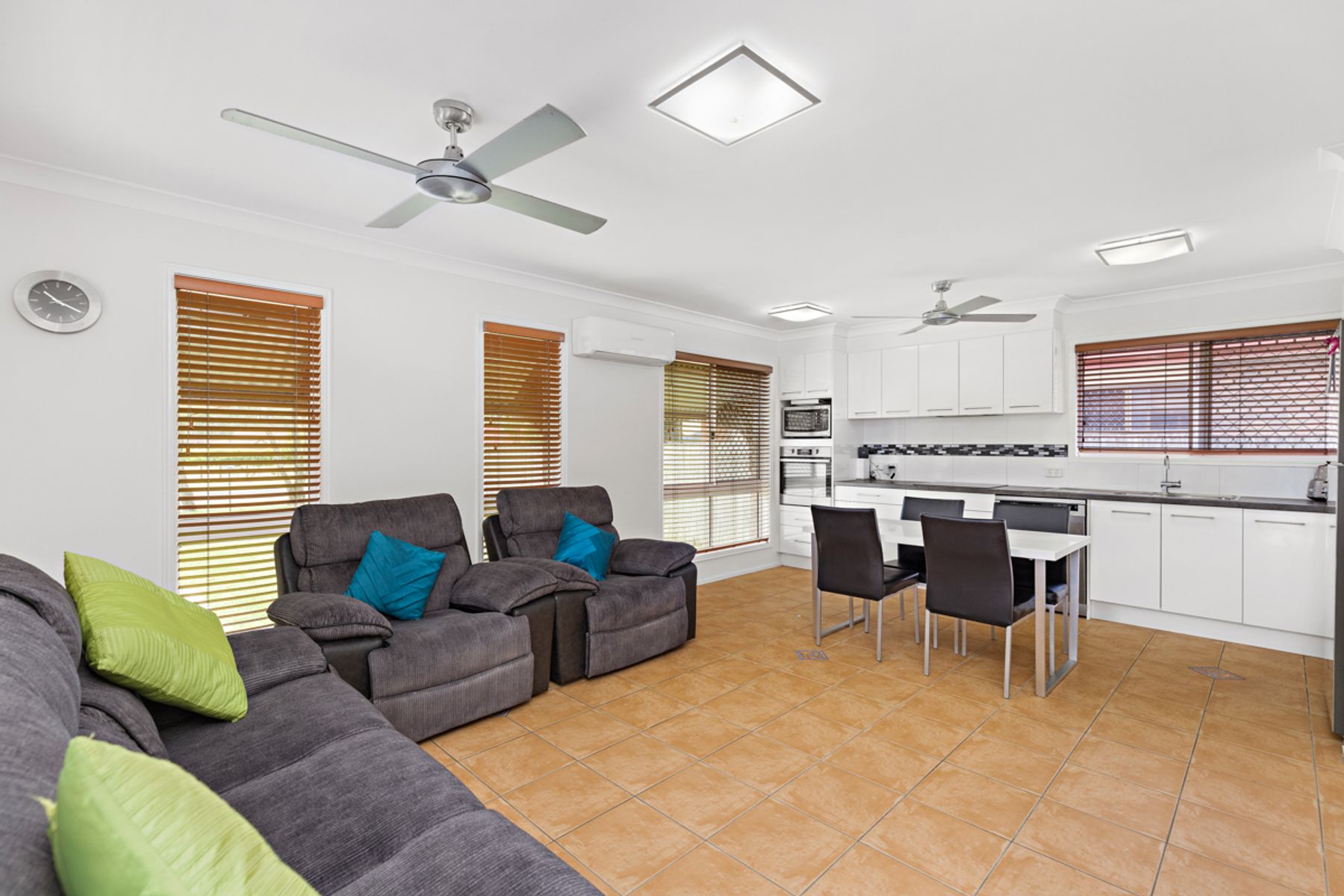 74 Benfer Road, Victoria Point, QLD 4165, Victoria Point - Thumbnail 3