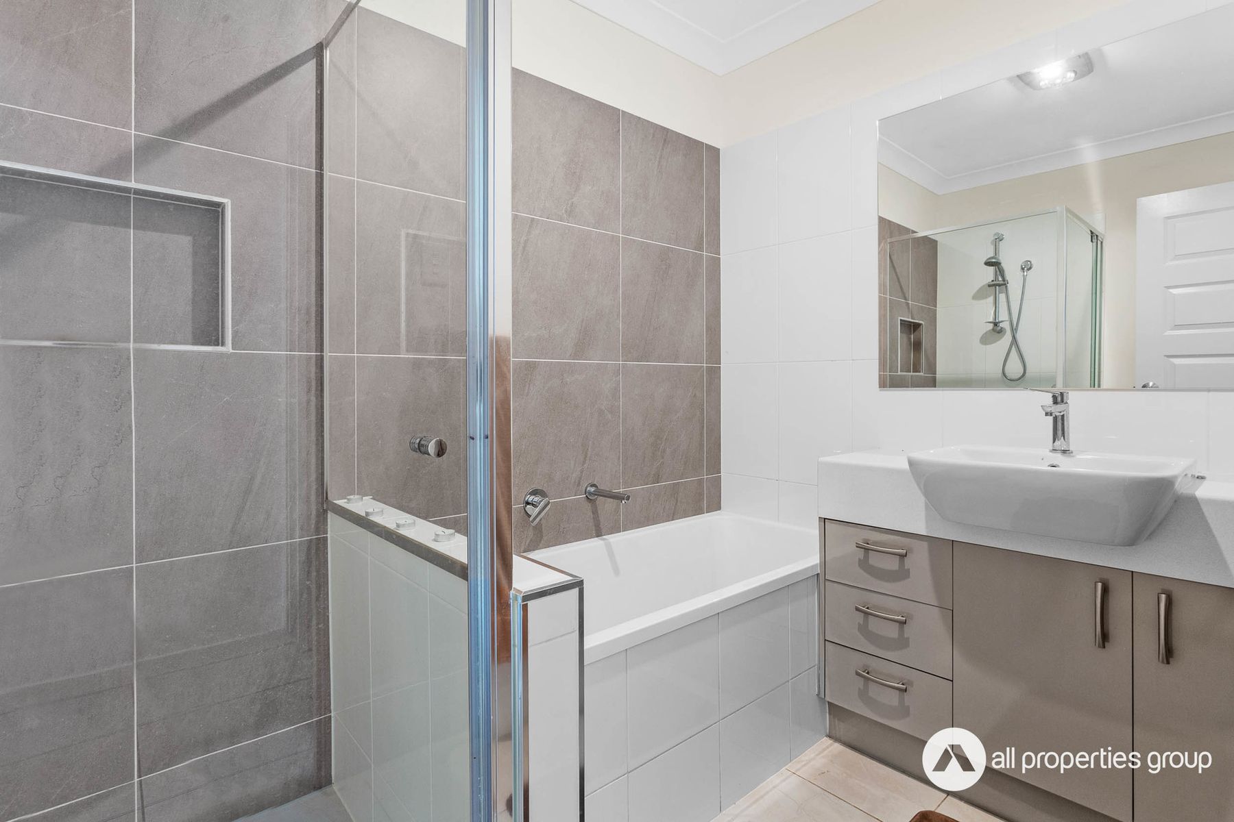 69 Woodward Avenue, Yarrabilba QLD 4207, Yarrabilba - Thumbnail 7