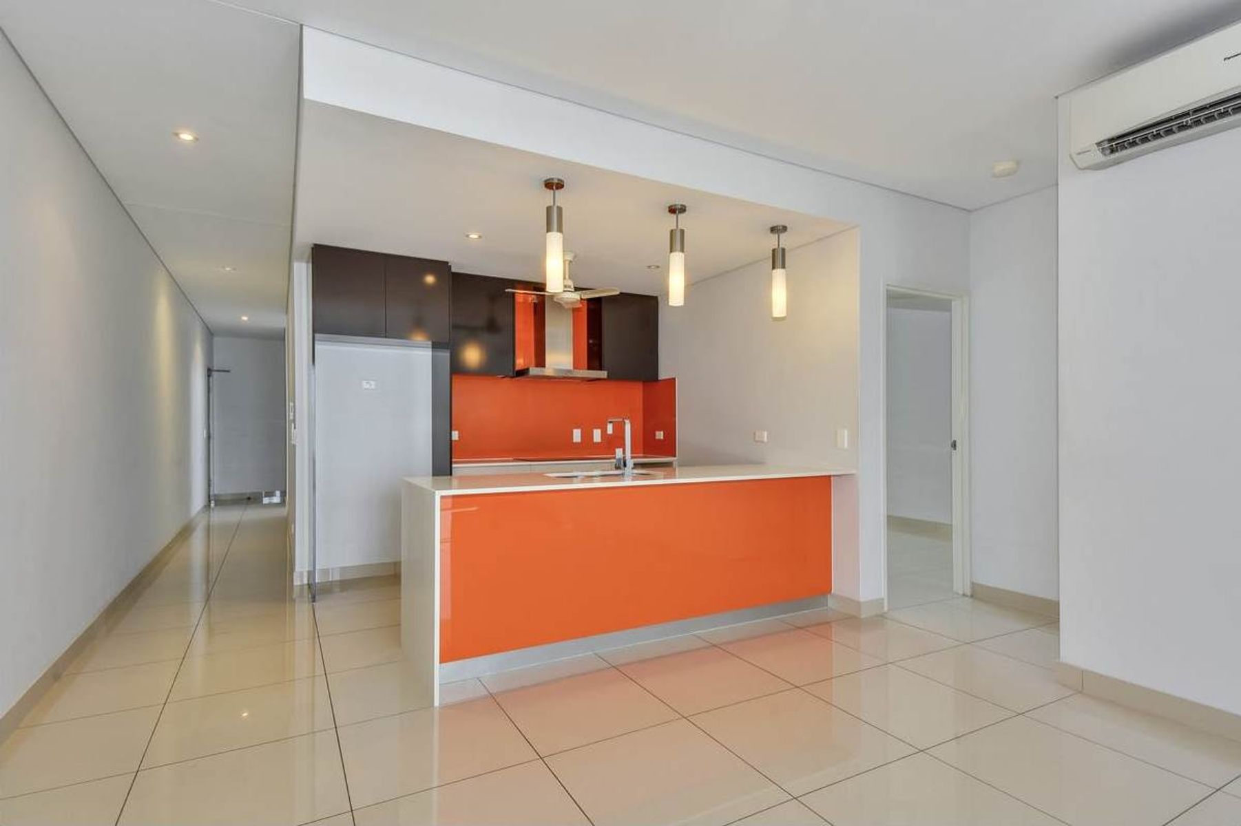 54/39 Cavenagh Street, Darwin City NT 0800, Darwin City - Thumbnail 2