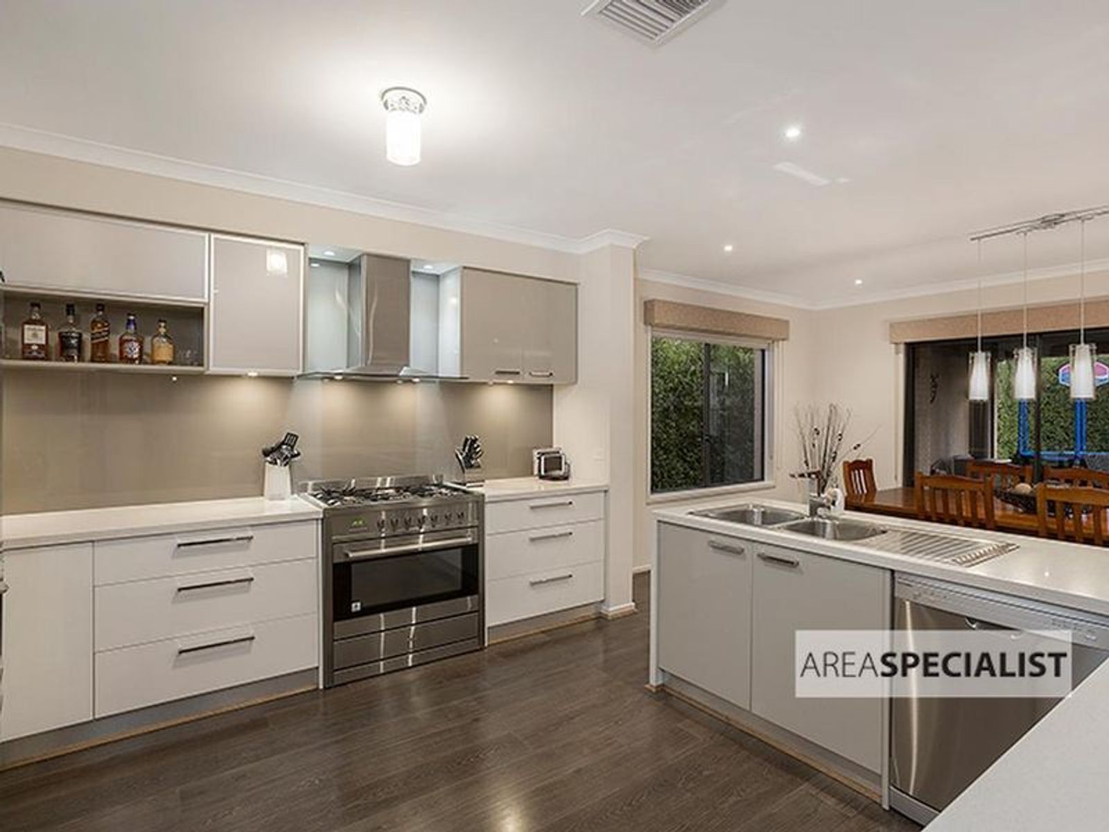 8 Ravensbourne Court, Sandhurst, VIC 3977, Sandhurst - Thumbnail 2
