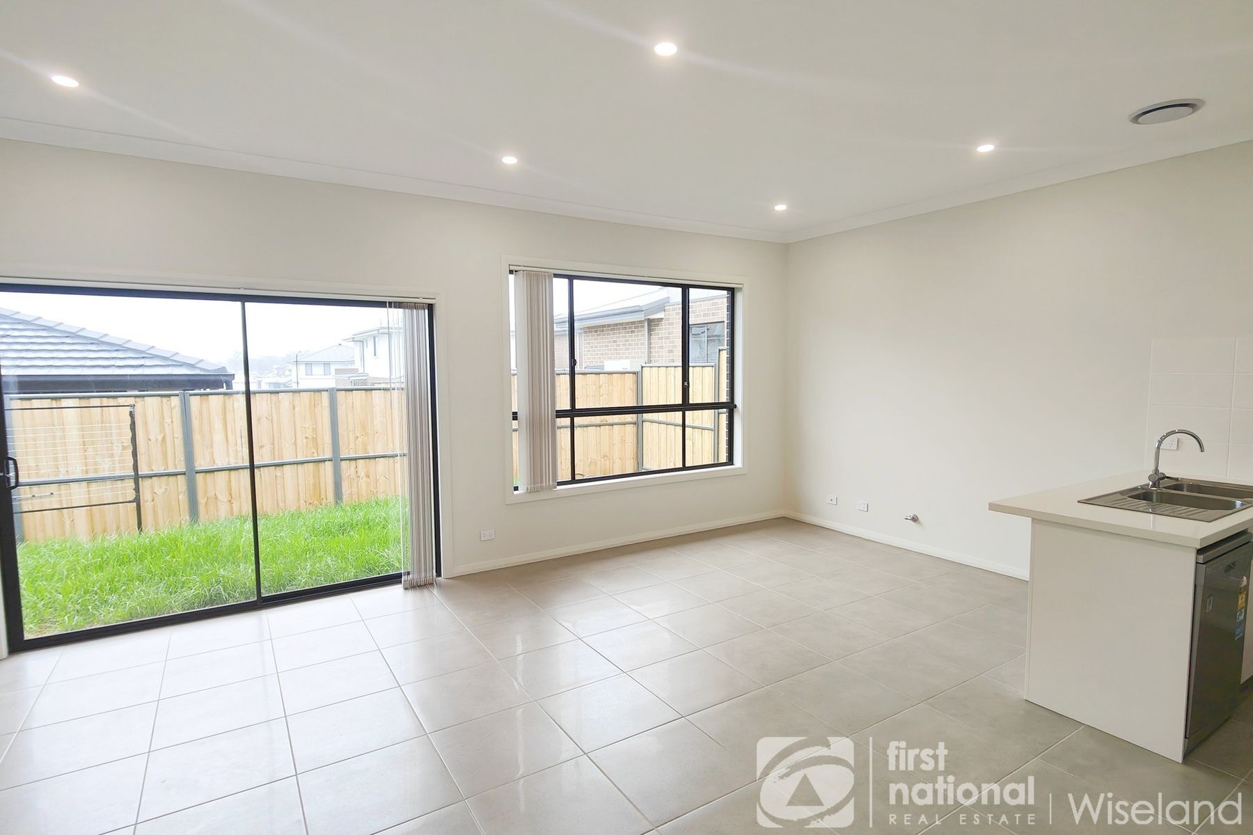 25 Thoroughbred Way, Box Hill NSW 2765, Box Hill - Thumbnail 3