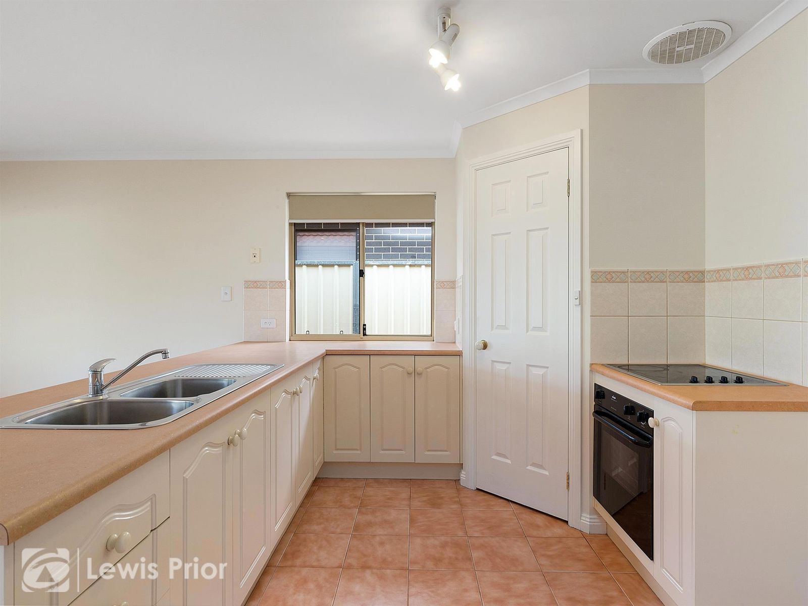 4A Lincoln Avenue, Warradale SA 5046, Warradale - Thumbnail 4