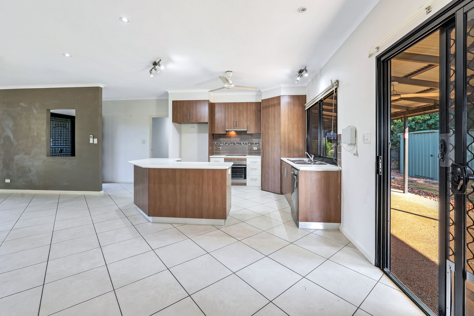 28 Bryden Street, Rosebery NT 0832, Rosebery - Thumbnail 8