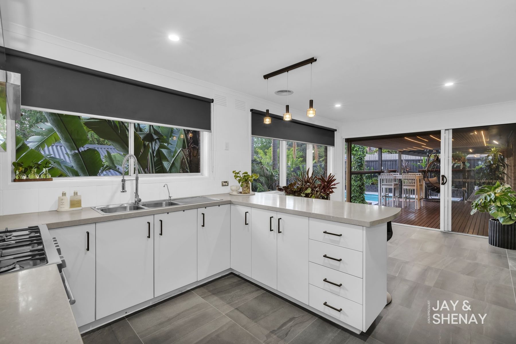17 William Perry Close, Endeavour Hills VIC 3802, Endeavour Hills - Thumbnail 6