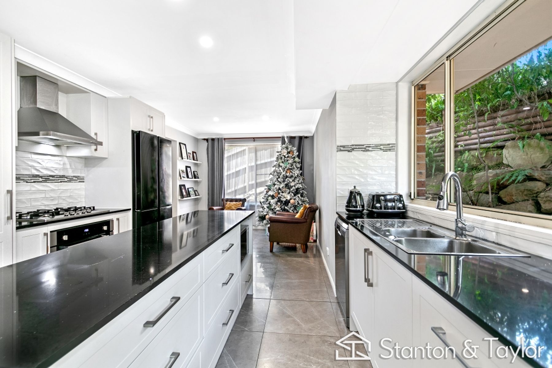 25 Gazania Street, Faulconbridge - Thumbnail 8