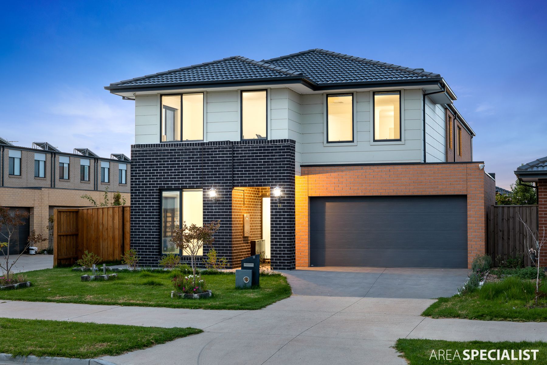 11 Orinoco Chase, Werribee, VIC 3030, Werribee - Thumbnail 3