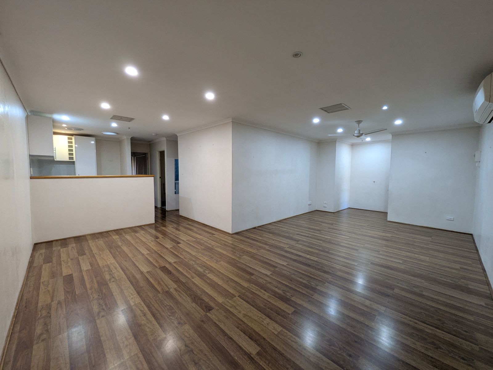 3/3 Barrett Drive, Desert Springs NT 0870, Desert Springs - Thumbnail 2