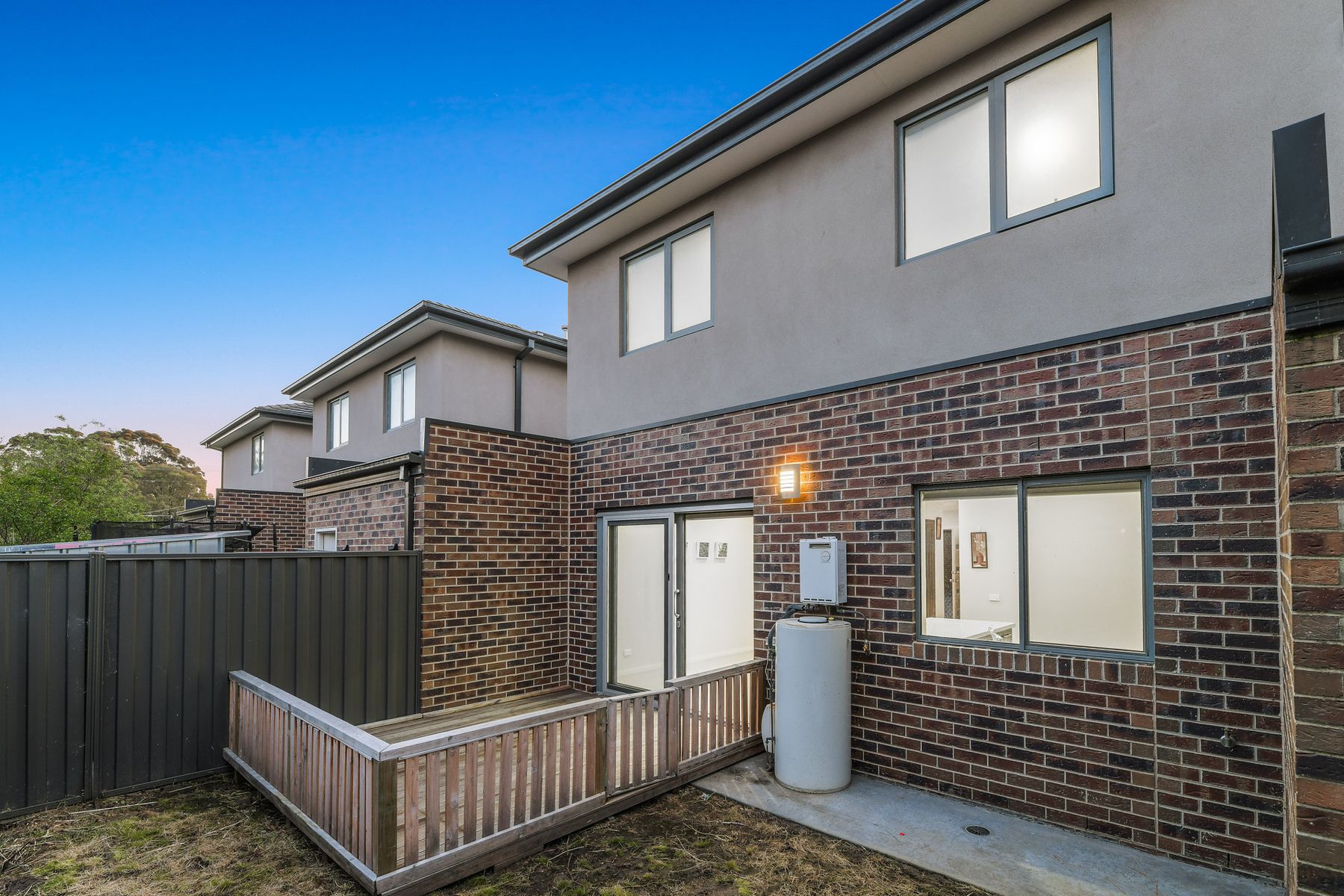 8/11, Dandenong - Thumbnail 8