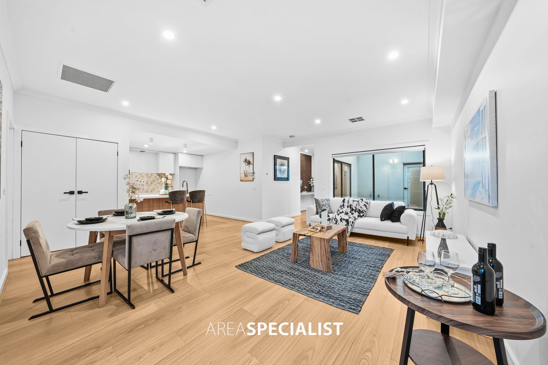 331 Rix Road, Officer, Officer - Thumbnail 7