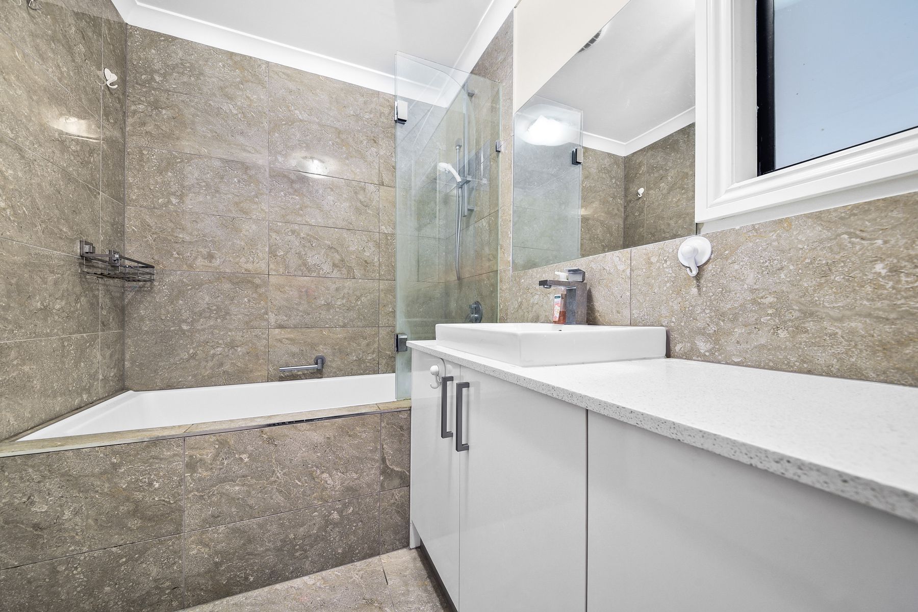 2/31 Namur Street, Noble Park, VIC 3174, Noble Park - Thumbnail 8