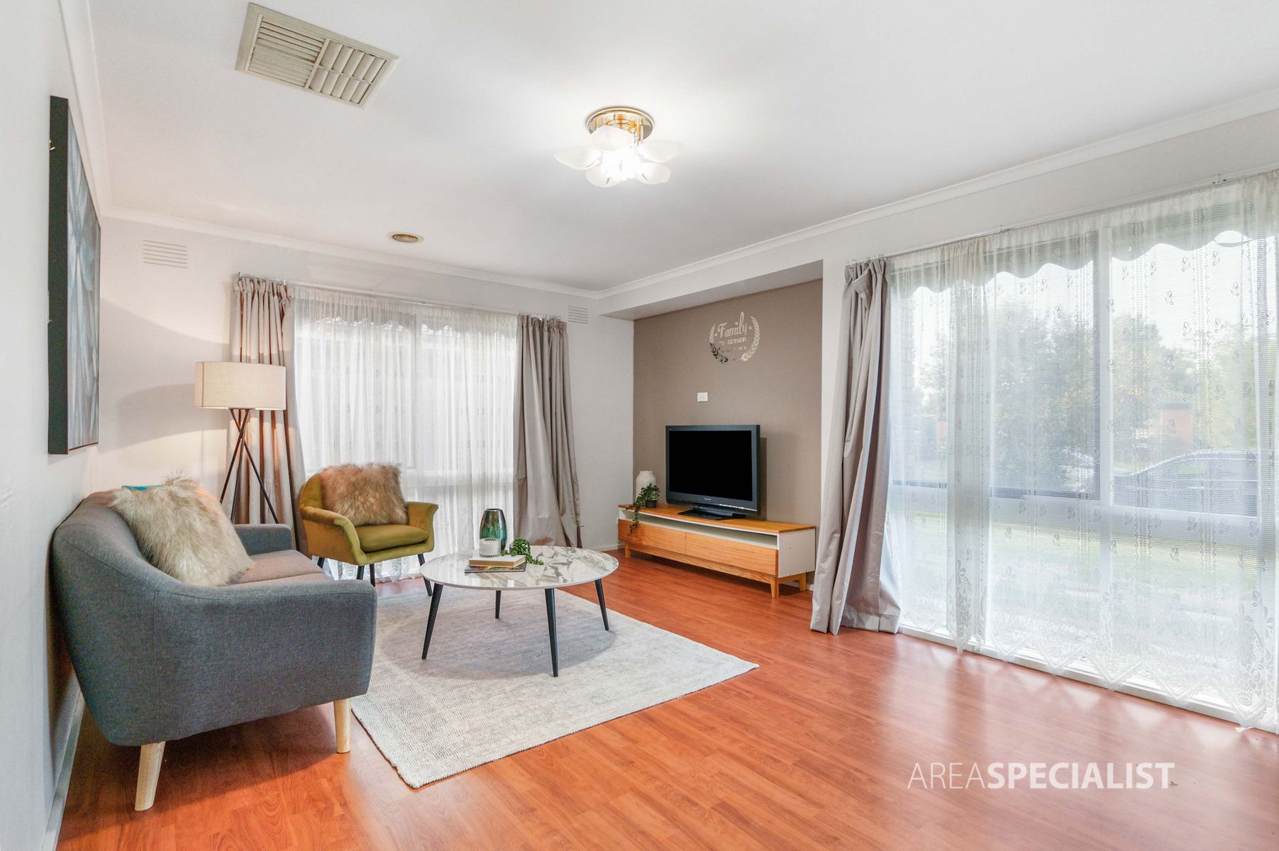 1 Miner Court, Werribee, VIC 3030, Werribee - Thumbnail 5