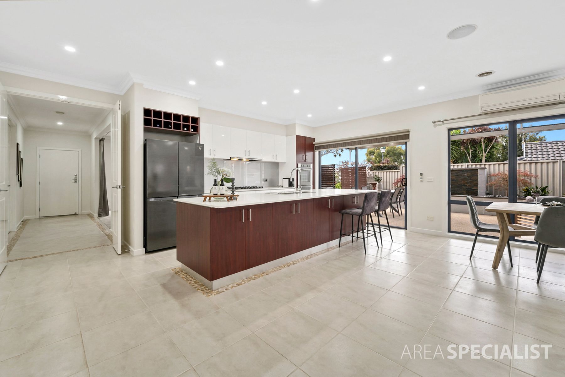 5 Winton Retreat, Cranbourne East, VIC 3977, Cranbourne East - Thumbnail 8