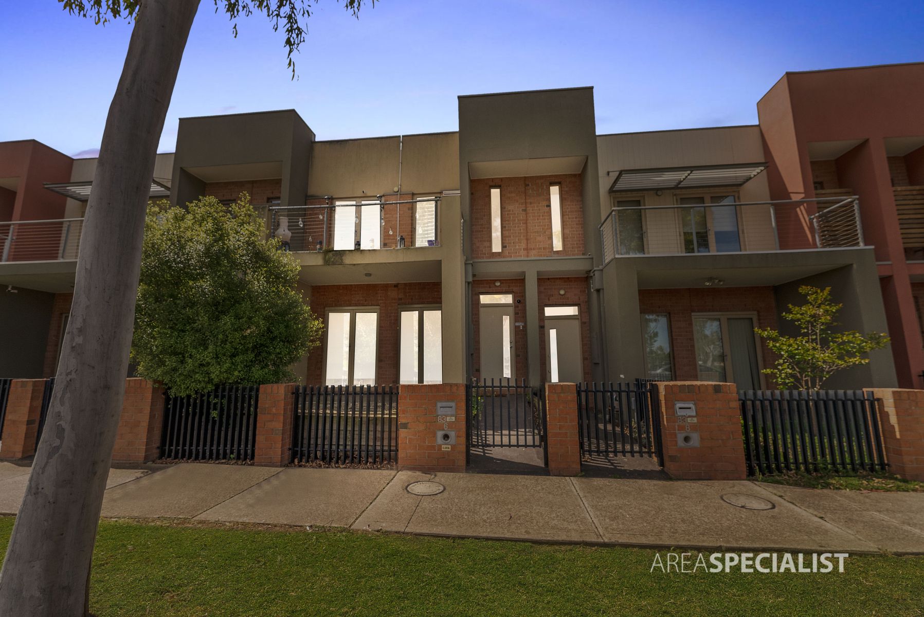 6/83 Inverell Parkway, Tarneit, VIC 3029, Tarneit - Thumbnail 2