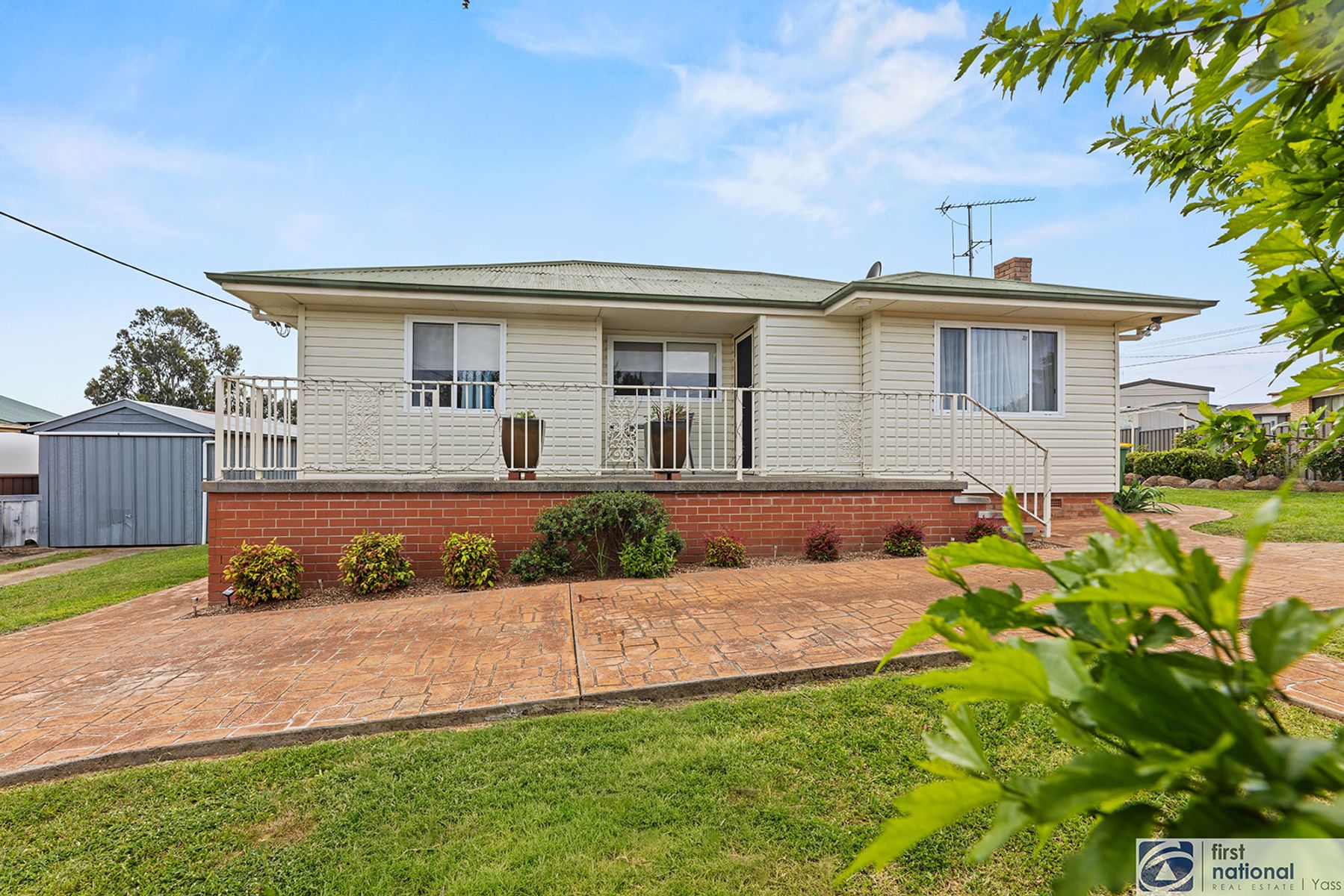 98 Pritchett Street, Yass NSW 2582, Yass - Thumbnail 2