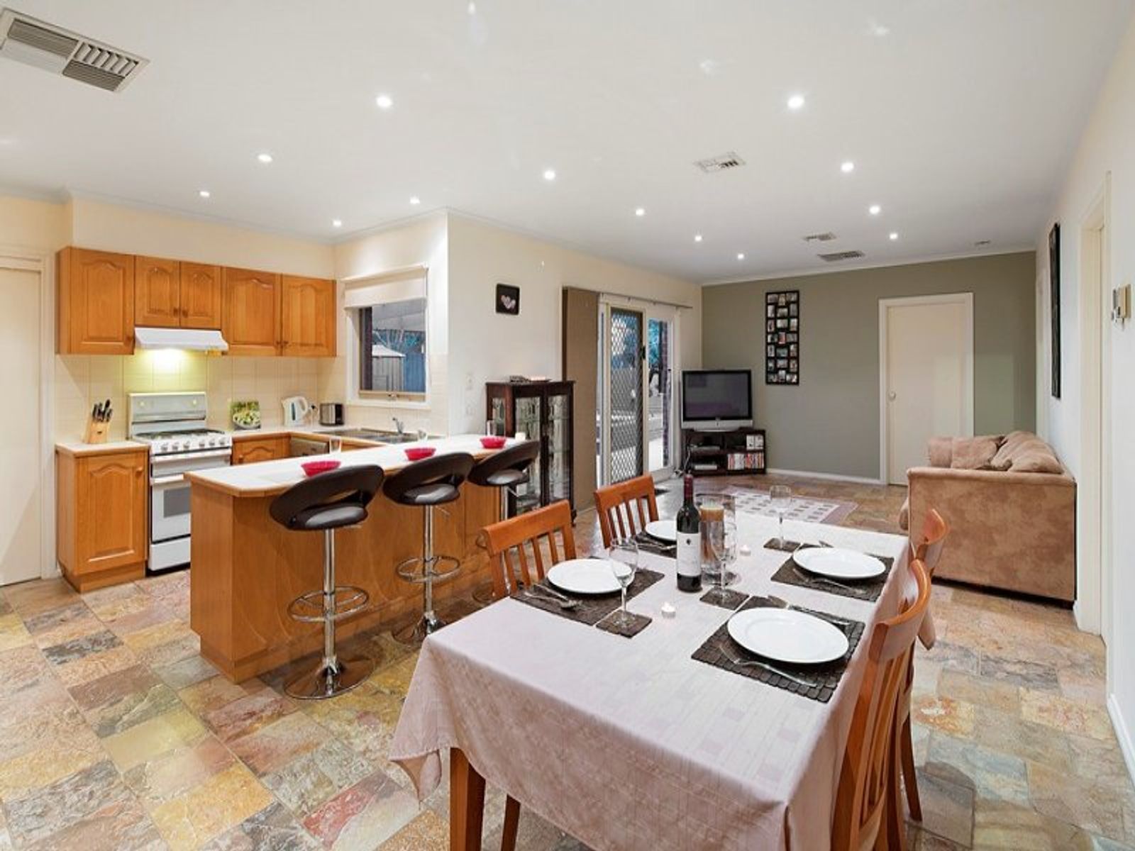 15 Lance Close, Aspendale Gardens, VIC 3195, Aspendale Gardens - Thumbnail 5