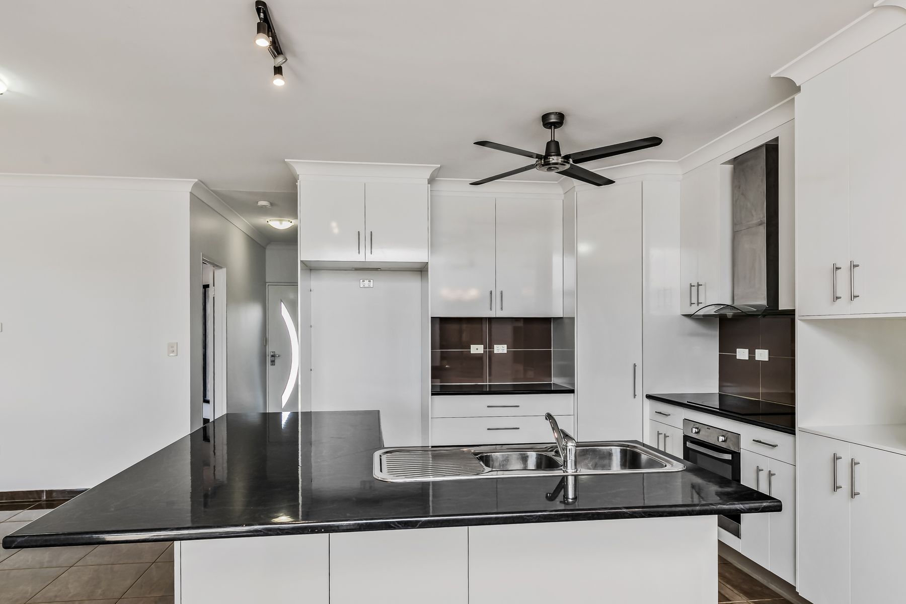 214 Farrar Boulevard, Johnston NT 0832, Johnston - Thumbnail 8