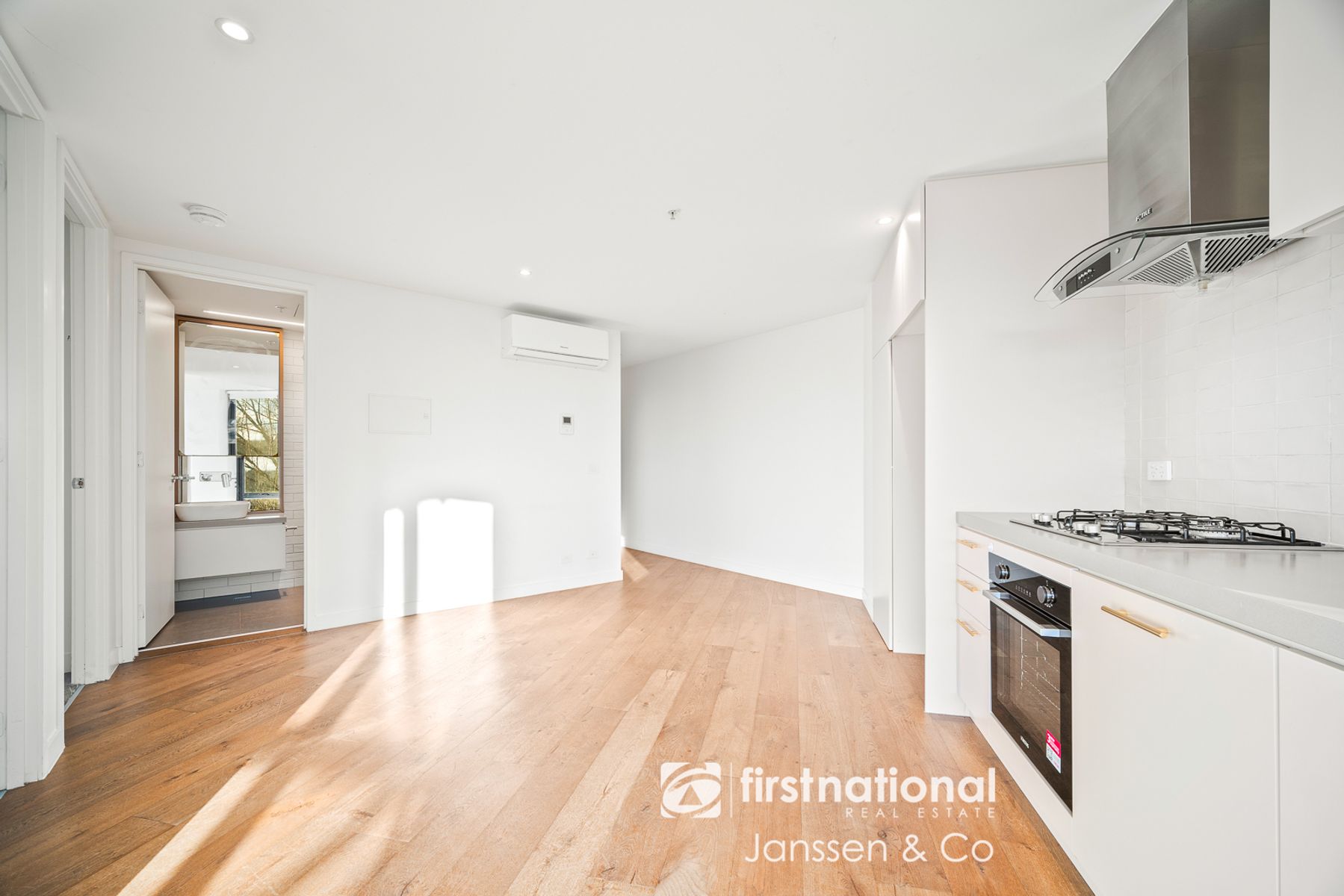 101/19-21 Poplar Street, Box Hill VIC 3128, Box Hill - Thumbnail 5