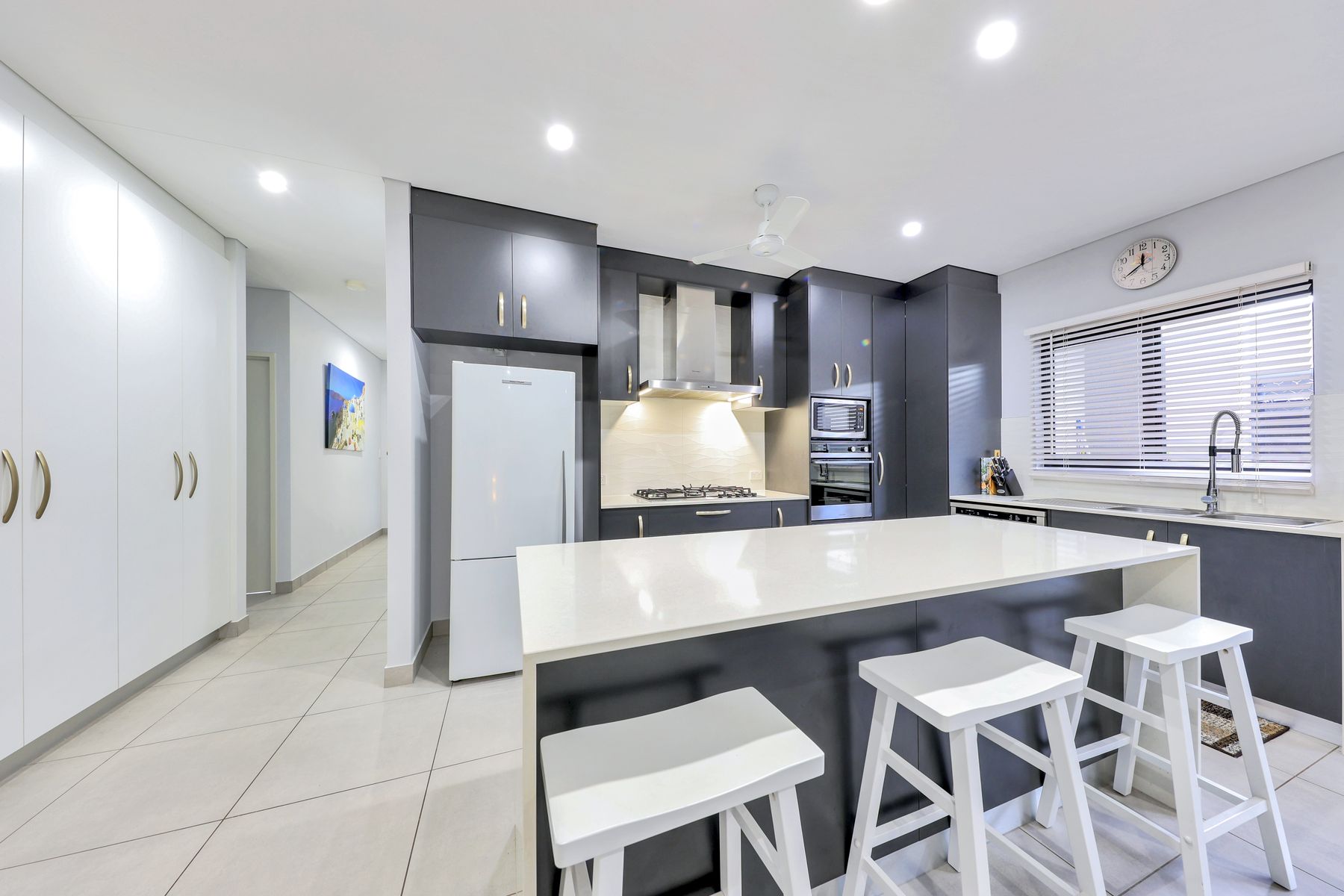 67 Sundew Circuit, Zuccoli NT 0832, Zuccoli - Thumbnail 2