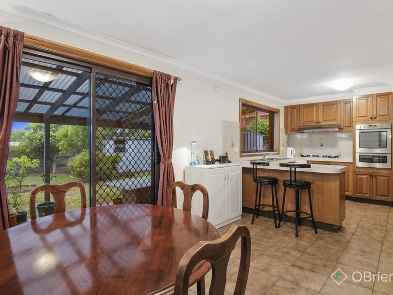 11 Huxley Crescent, Endeavour Hills, VIC 3802, Endeavour Hills - Thumbnail 5
