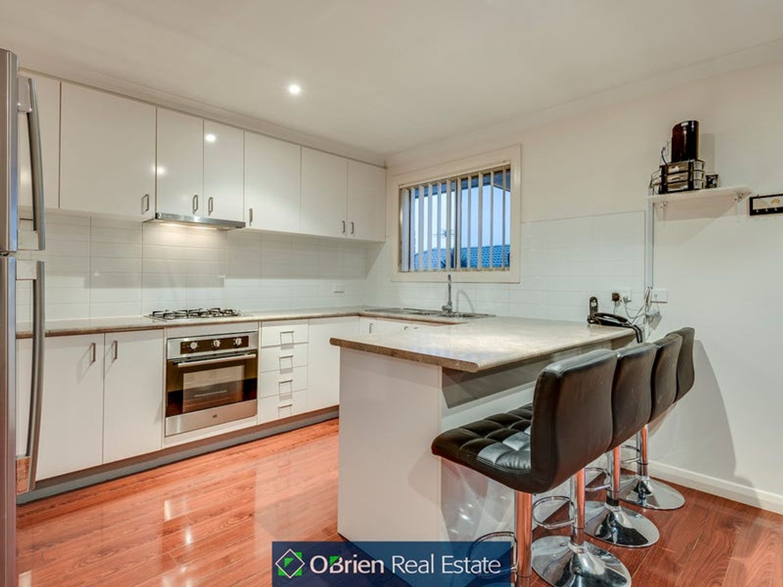 11A Southwell Close, Endeavour Hills, VIC 3802, Endeavour Hills - Thumbnail 2