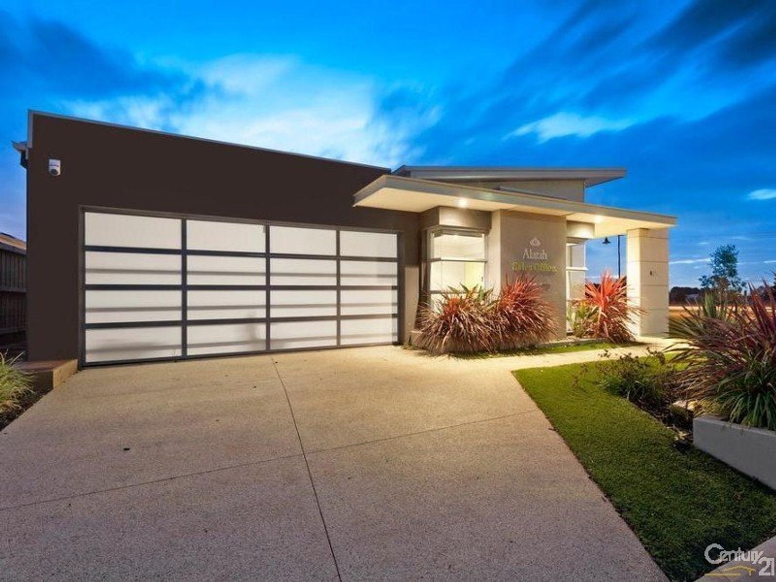 2 John Russell Rd, Cranbourne, VIC 3977, Cranbourne - Thumbnail 3