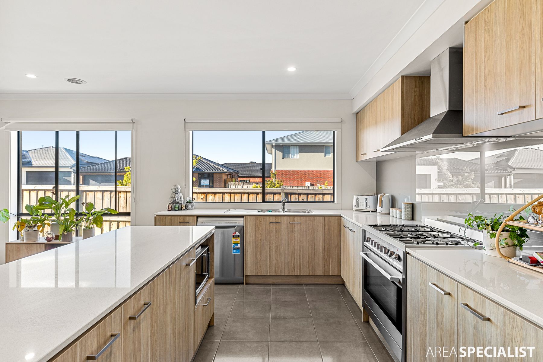 47 Lumley Circuit, Werribee, VIC 3030, Werribee - Thumbnail 6