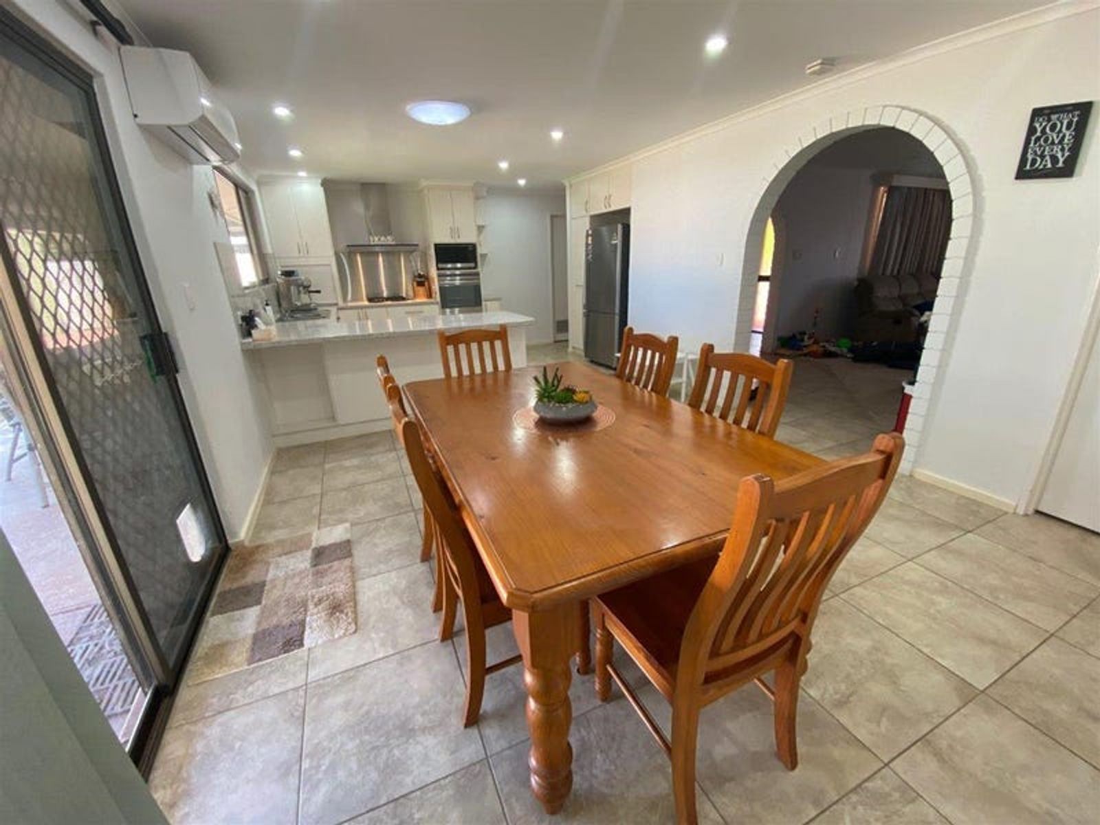 17 Dixon Road, Braitling NT 0870, Braitling - Thumbnail 7