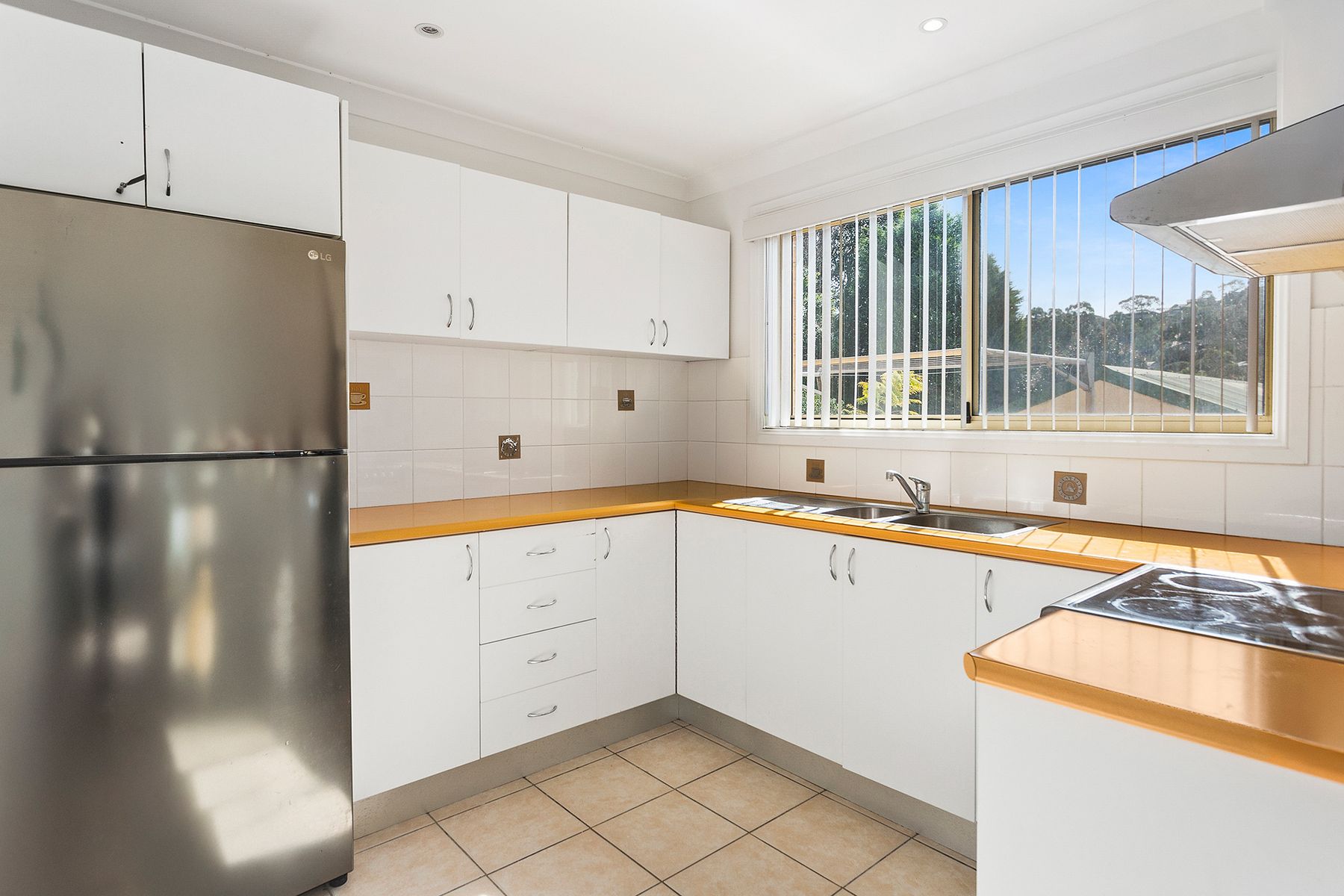2/140 Waples Road, Farmborough Heights NSW 2526, Farmborough Heights - Thumbnail 5