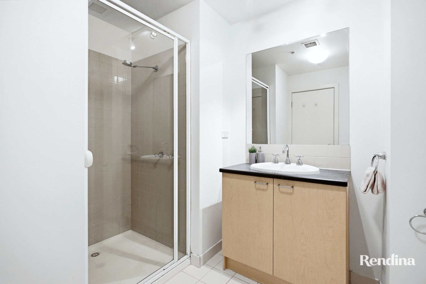 18/1 Gatehouse Drive, Kensington - Thumbnail 7