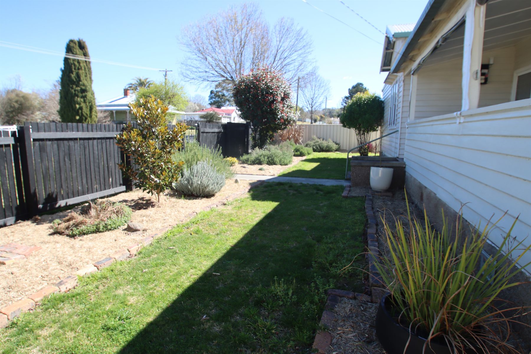 28 Margaret Street, Tenterfield NSW 2372, Tenterfield - Thumbnail 3