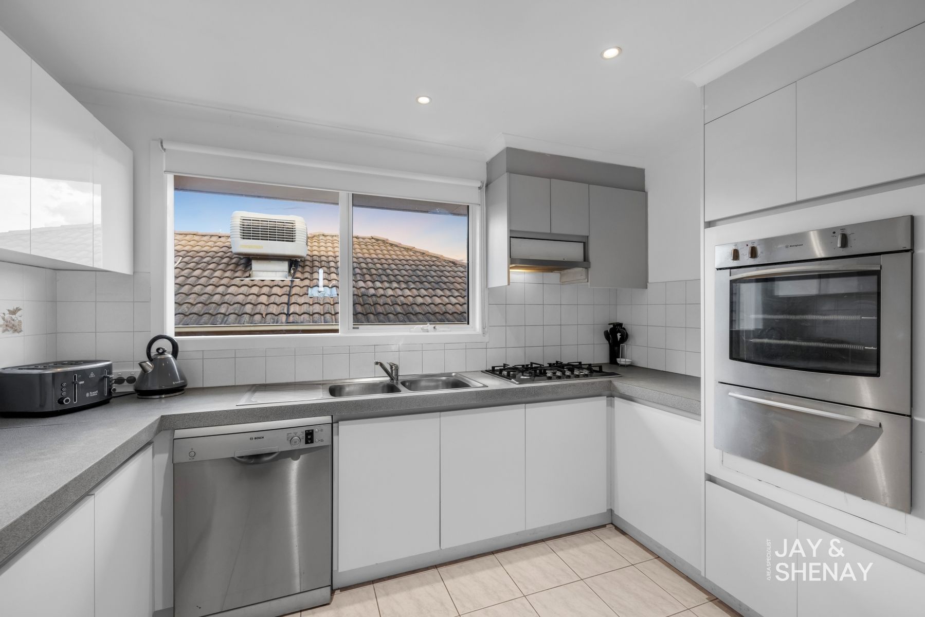 41 Preston Avenue, Endeavour Hills, VIC 3802, Endeavour Hills - Thumbnail 5