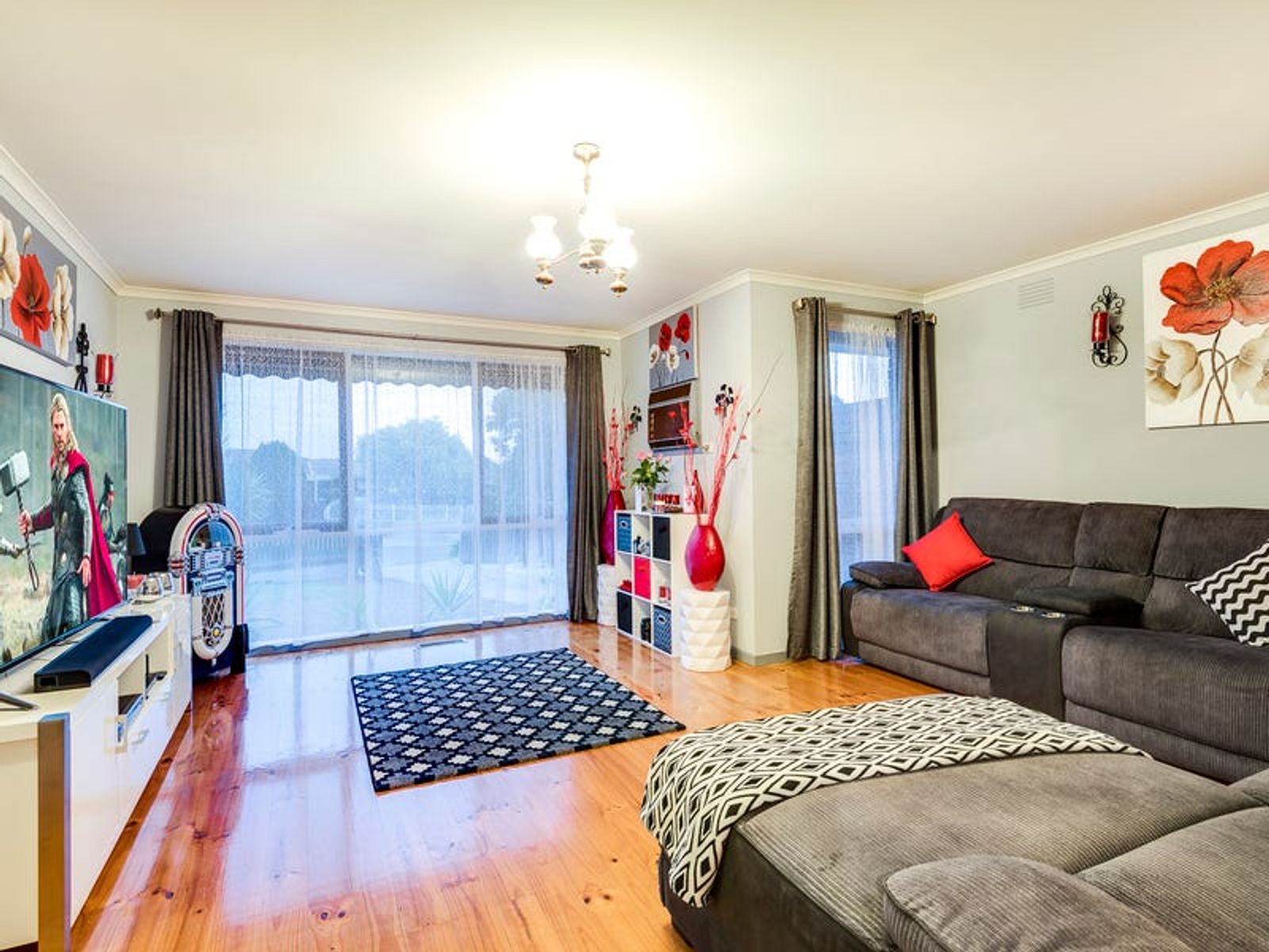 2 Childs Rise, Endeavour Hills, VIC 3802, Endeavour Hills - Thumbnail 2