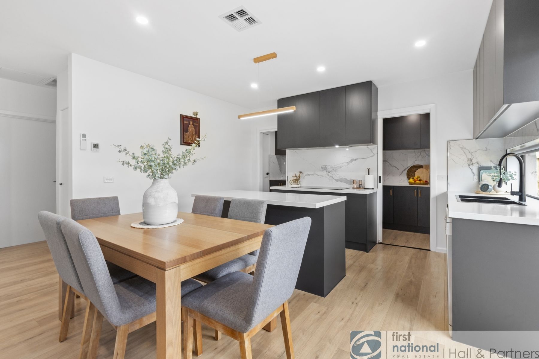 1/74 King George Parade, Dandenong VIC 3175, Dandenong - Thumbnail 5