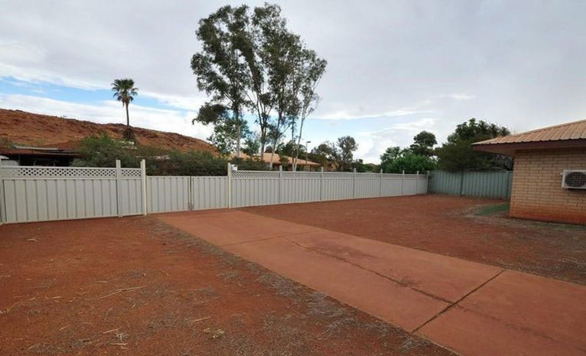 10 Klondyke Place, Newman WA 6753, Newman - Thumbnail 2