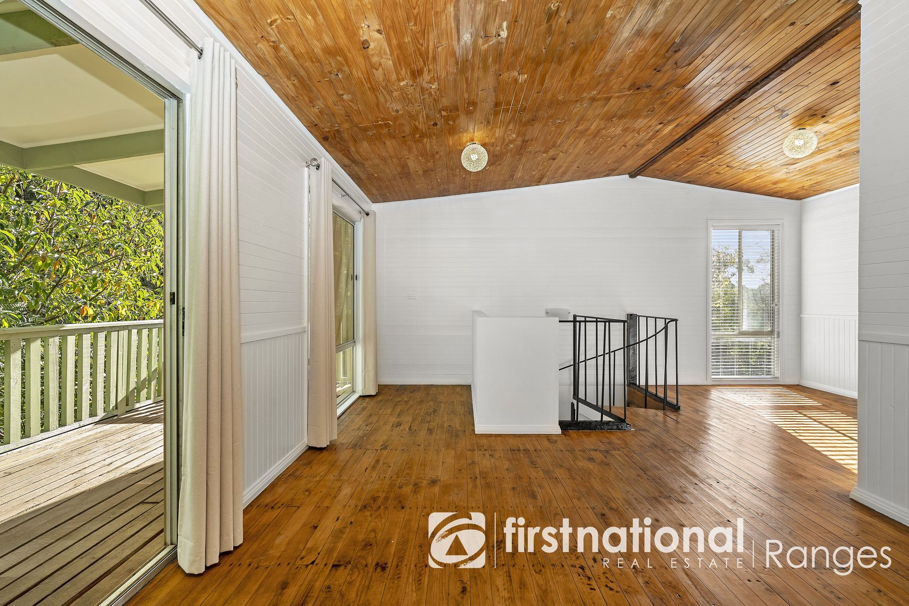 12 Seaview Road, Cockatoo VIC 3781, Cockatoo - Thumbnail 6